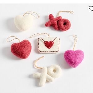 Pottery Barn Valentine's Day Ornaments, Set of 6.  NWT